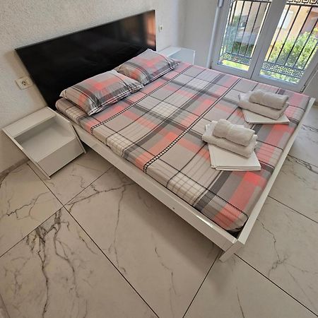 Xxl Apartments City Centar Bitola Extérieur photo