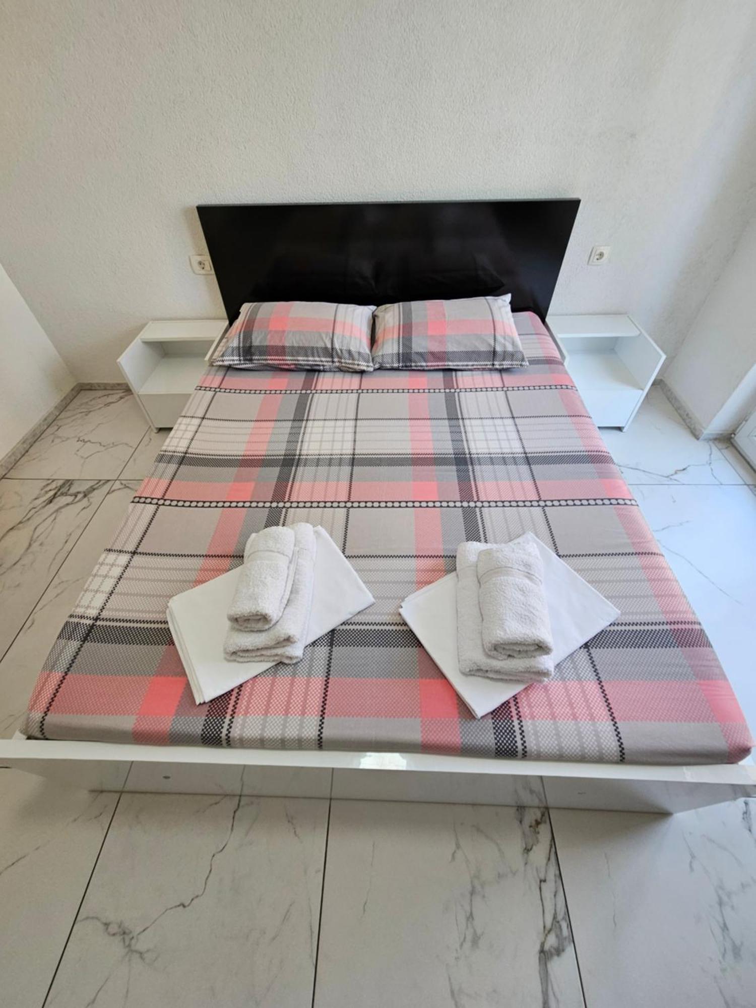 Xxl Apartments City Centar Bitola Extérieur photo