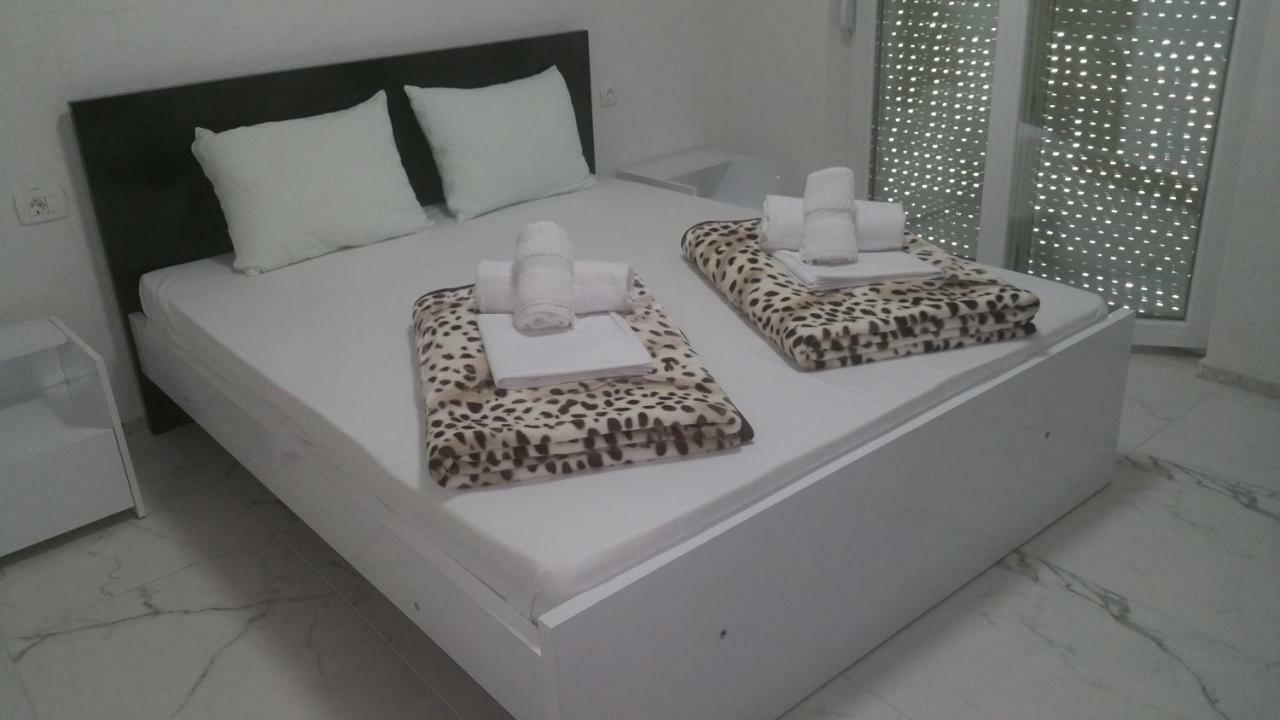 Xxl Apartments City Centar Bitola Extérieur photo
