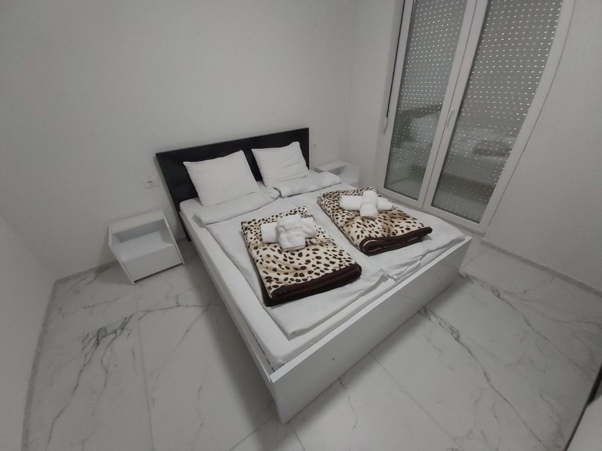 Xxl Apartments City Centar Bitola Extérieur photo