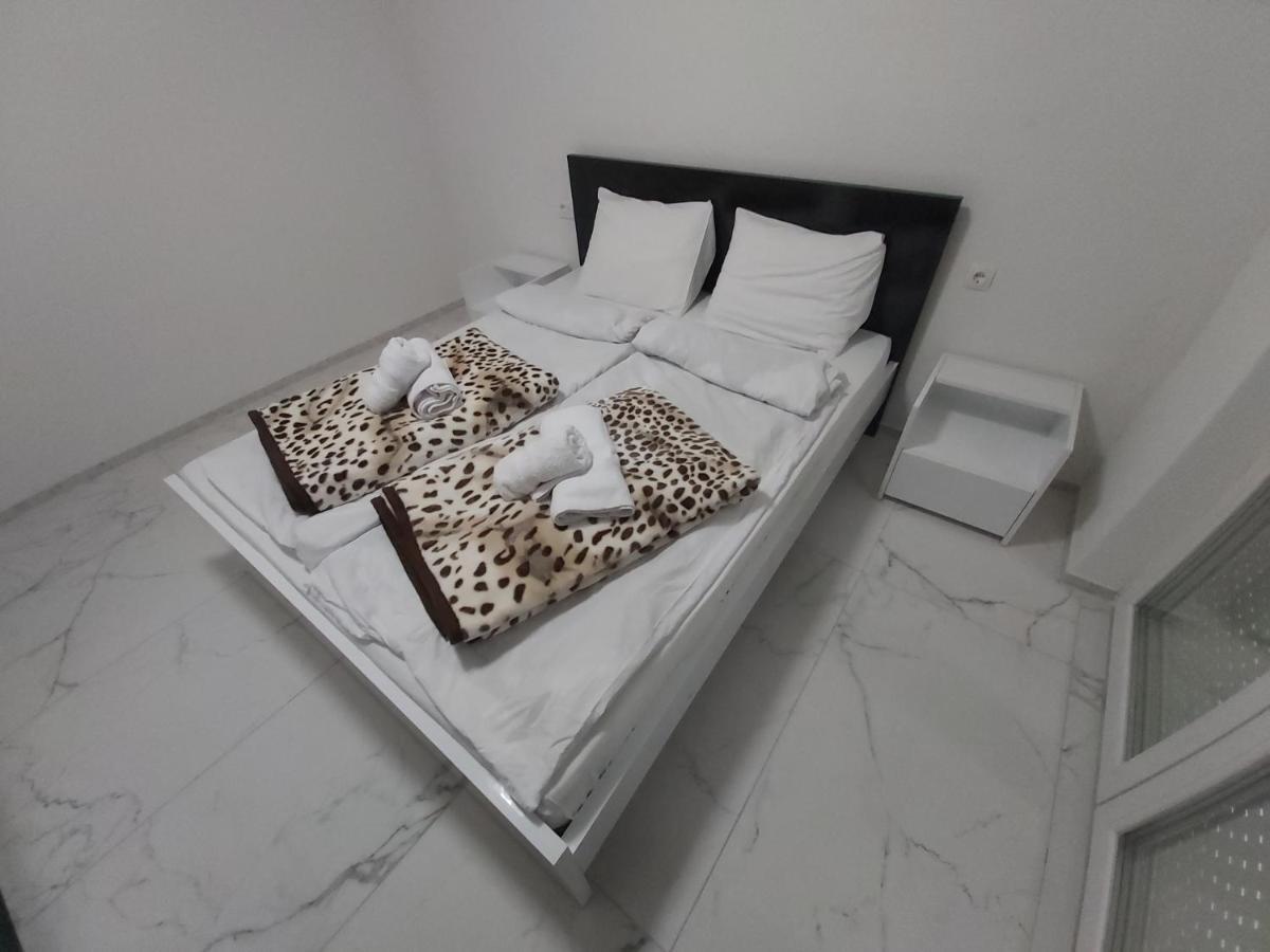 Xxl Apartments City Centar Bitola Extérieur photo